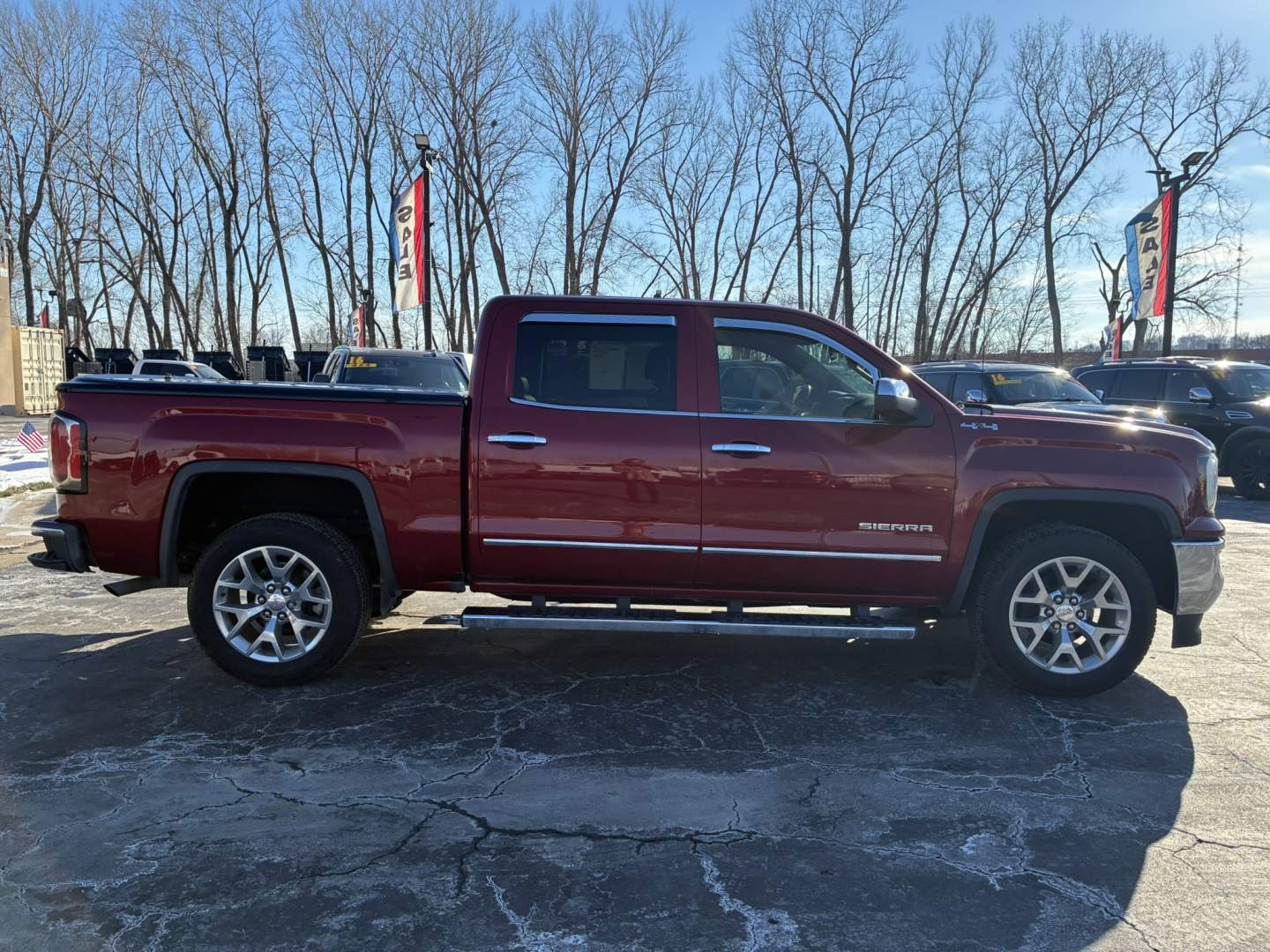 Used 2018 GMC Sierra 1500 SLT Truck