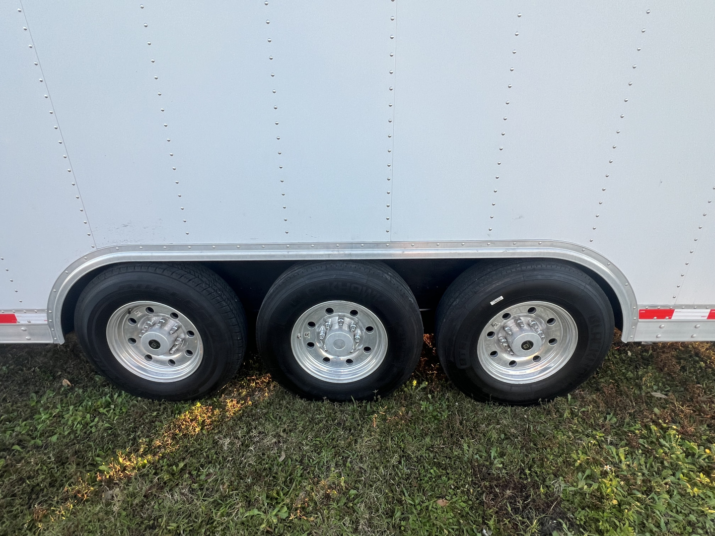 Used 2004 Goldrush 32' Aluminum Stacker Trailer