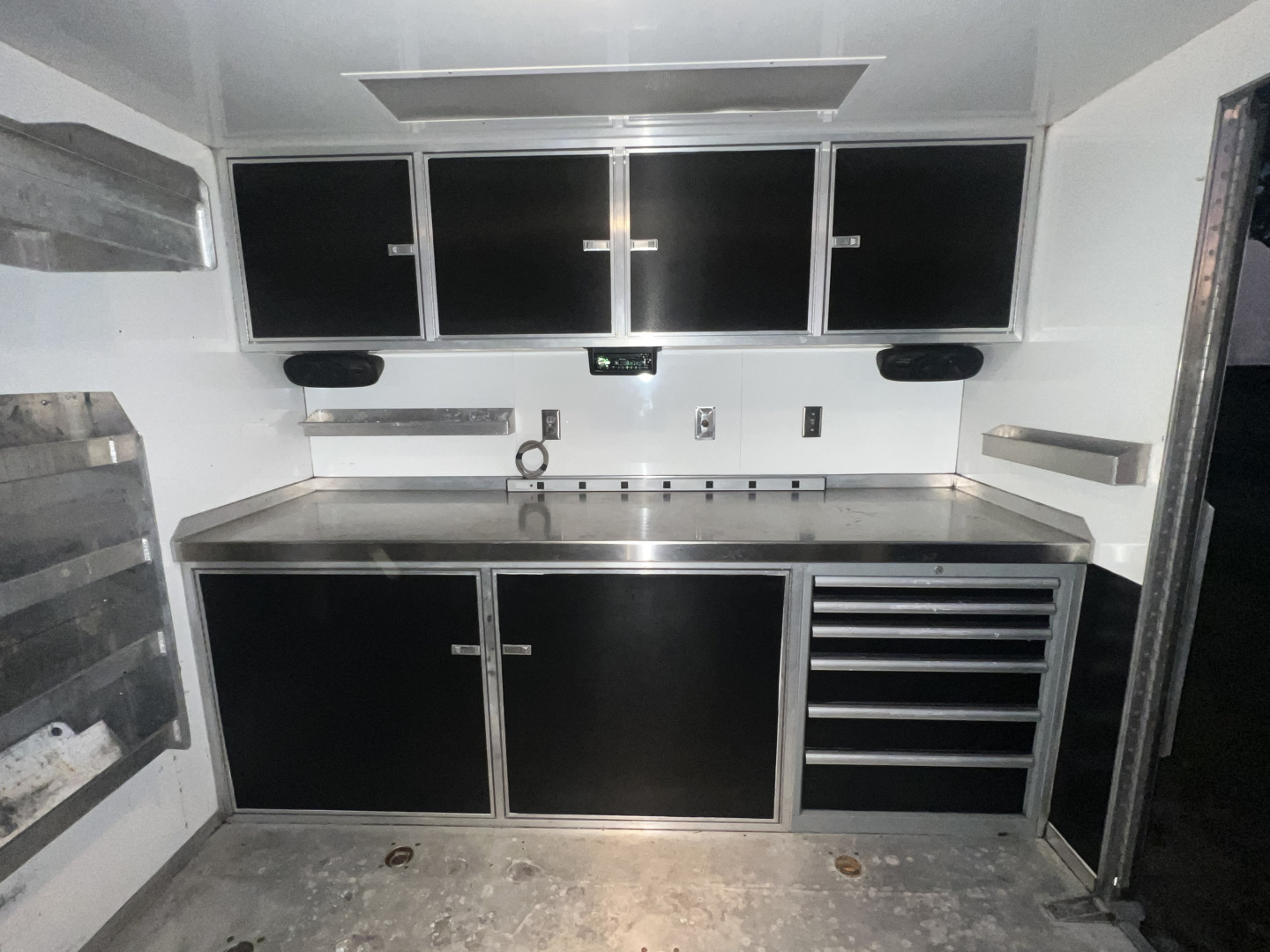 Used 2004 Goldrush 32' Aluminum Stacker Trailer
