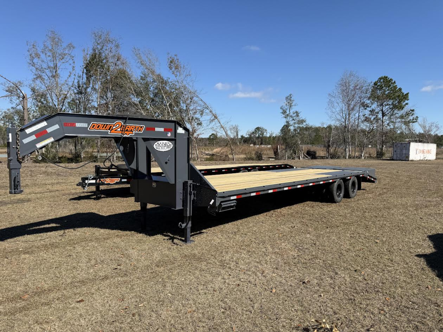 New 102"x30' Flatbed Gooseneck Trailer 10 Ton | Down to Earth Trailer