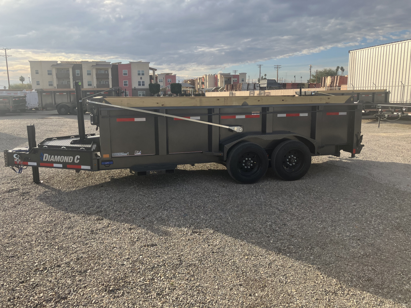 New 2026 Diamond C Trailers LPT 16X82X32 Dump Trailer