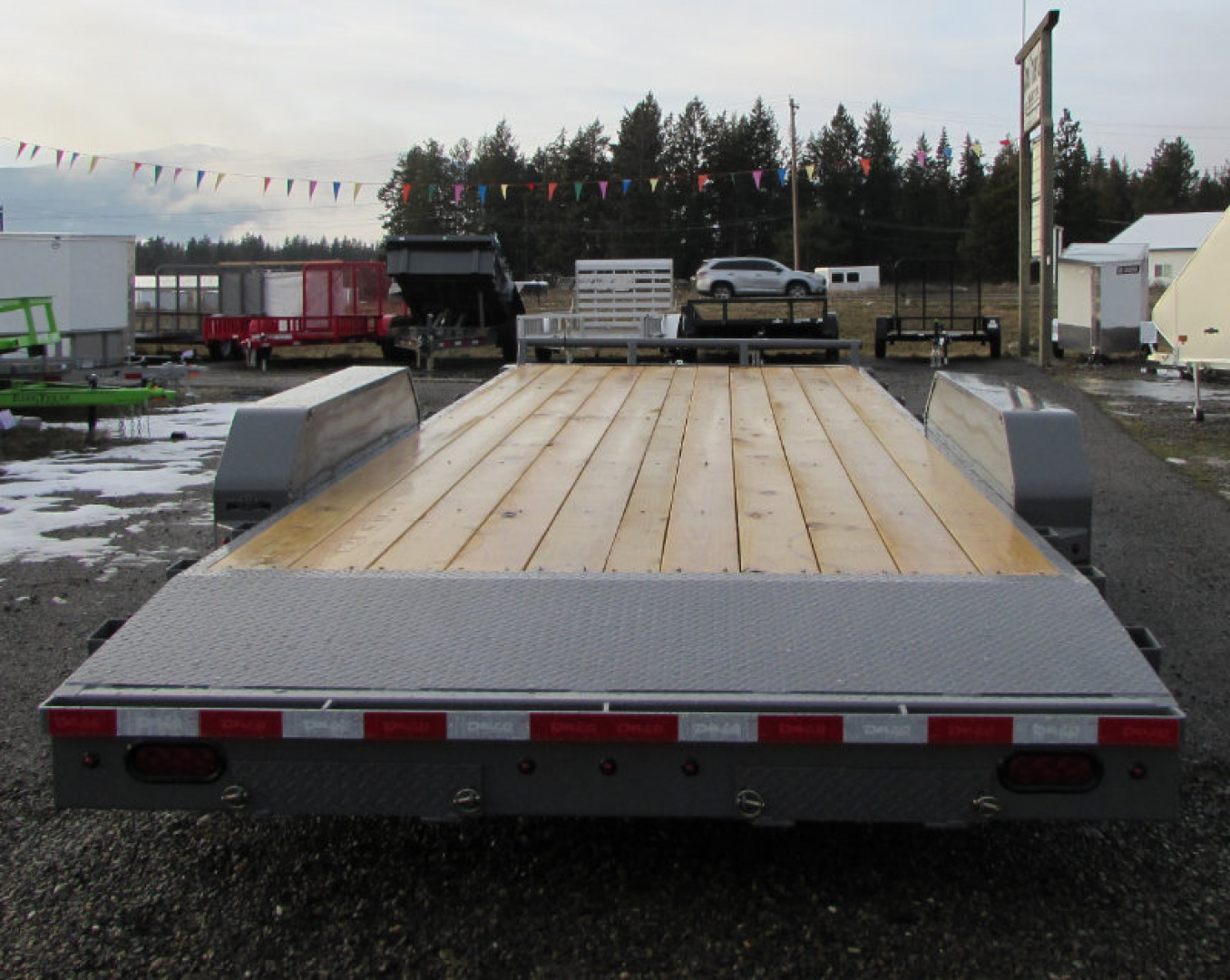 New 2026 Delco Trailers C320U32CS2E Car Hauler 83x20