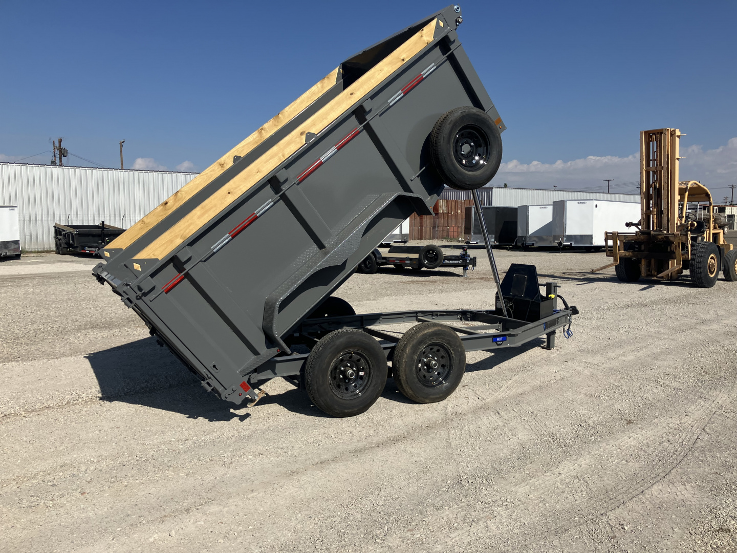 New 2026 Diamond C Trailers MDT206 12X77X44 Dump Trailer