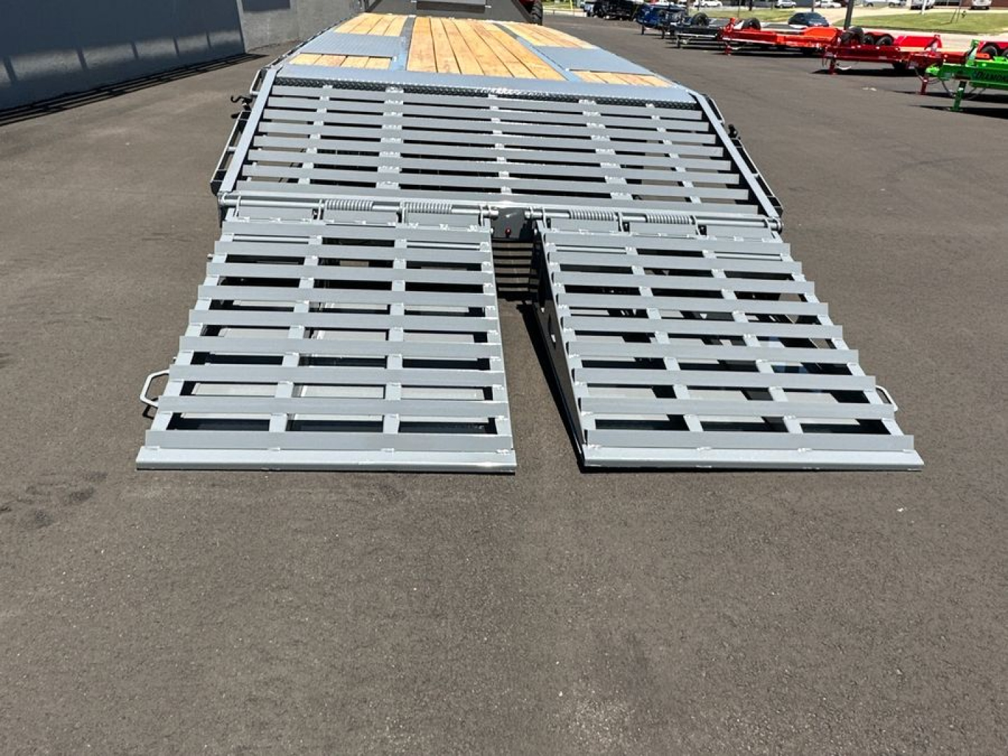 New 2023 Diamond C Trailers FMAX210MR 2.0 - PAC Flatbed Trailer