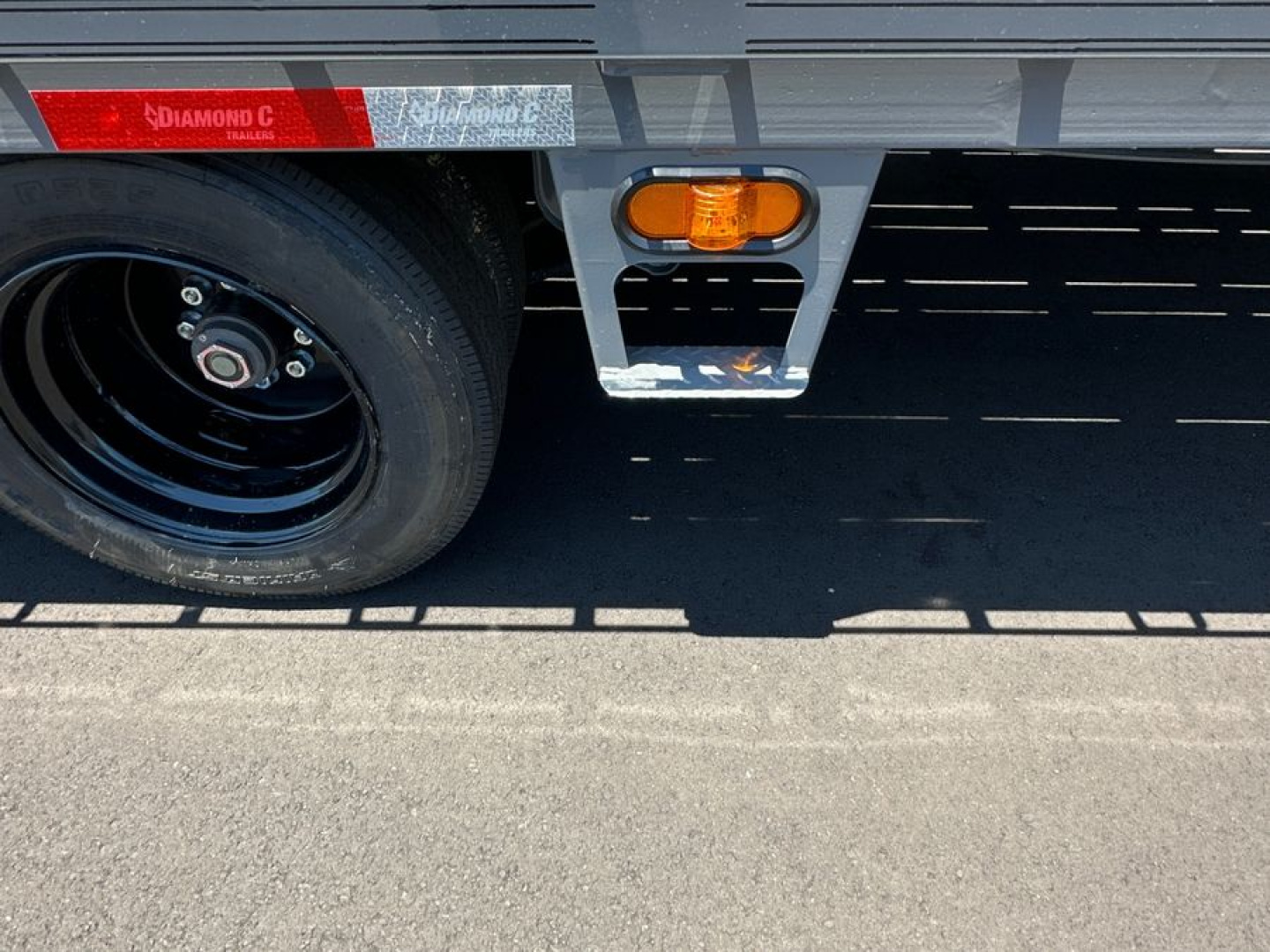 New 2023 Diamond C Trailers FMAX210MR 2.0 - PAC Flatbed Trailer