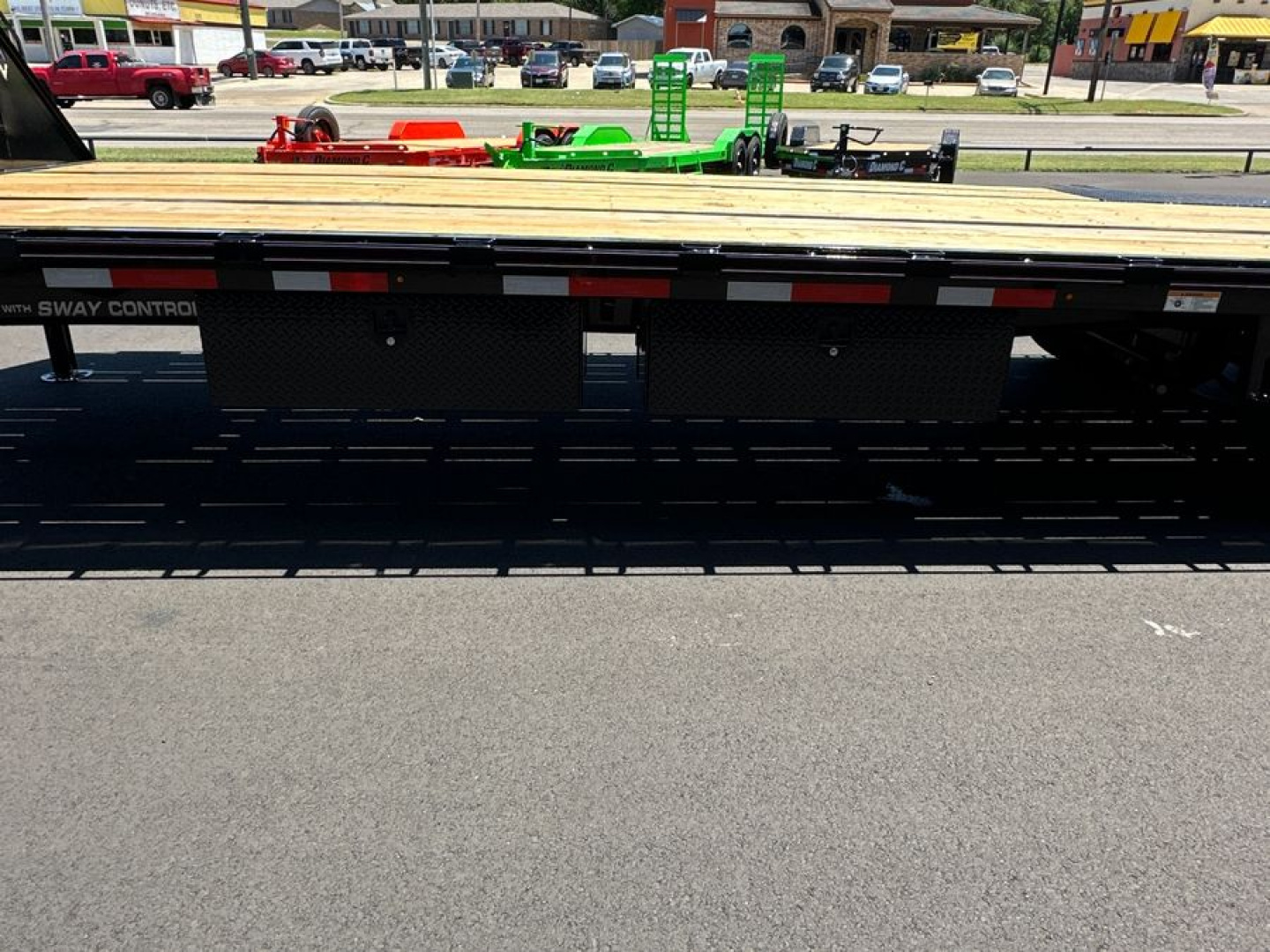 New 2023 Diamond C Trailers FMAX210MR 2.0 - PAC Flatbed Trailer