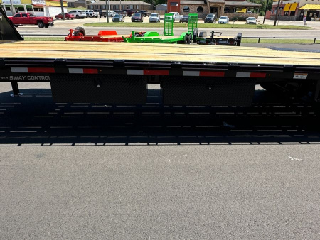 New 2023 Diamond C Trailers FMAX210MR 2.0 - PAC Flatbed Trailer