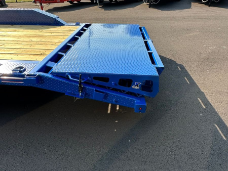 New 2024 Diamond C Trailers LPX208-GN Equipment Trailer