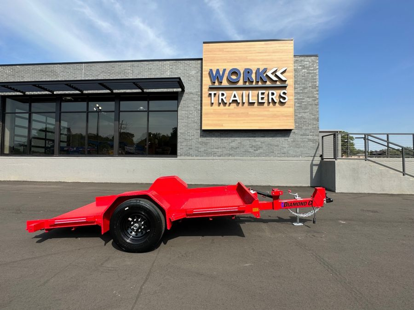 New 2023 Diamond C Trailers DSA107 Equipment Trailer