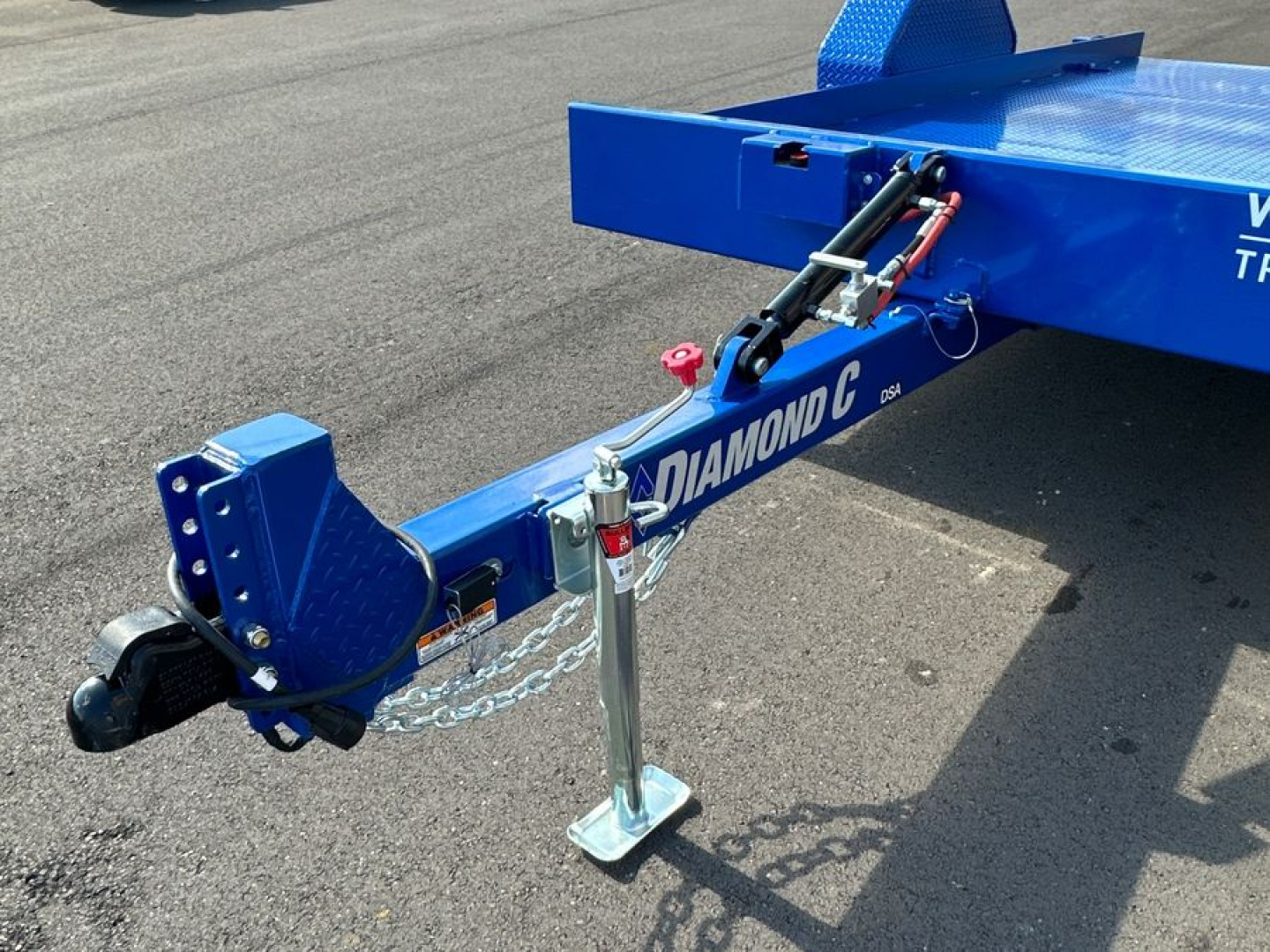 New 2024 Diamond C Trailers DSA107 Equipment Trailer