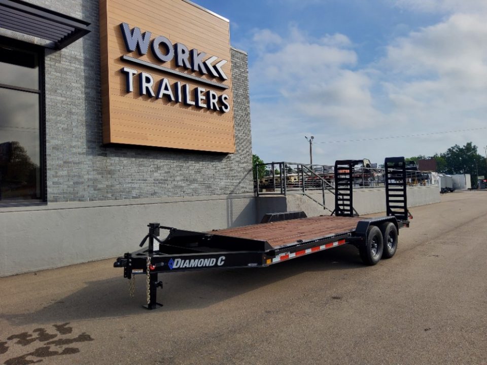 New 2025 Diamond C Trailers HEQ207 Equipment Trailer