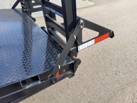 New 2025 Diamond C Trailers HEQ207 Equipment Trailer