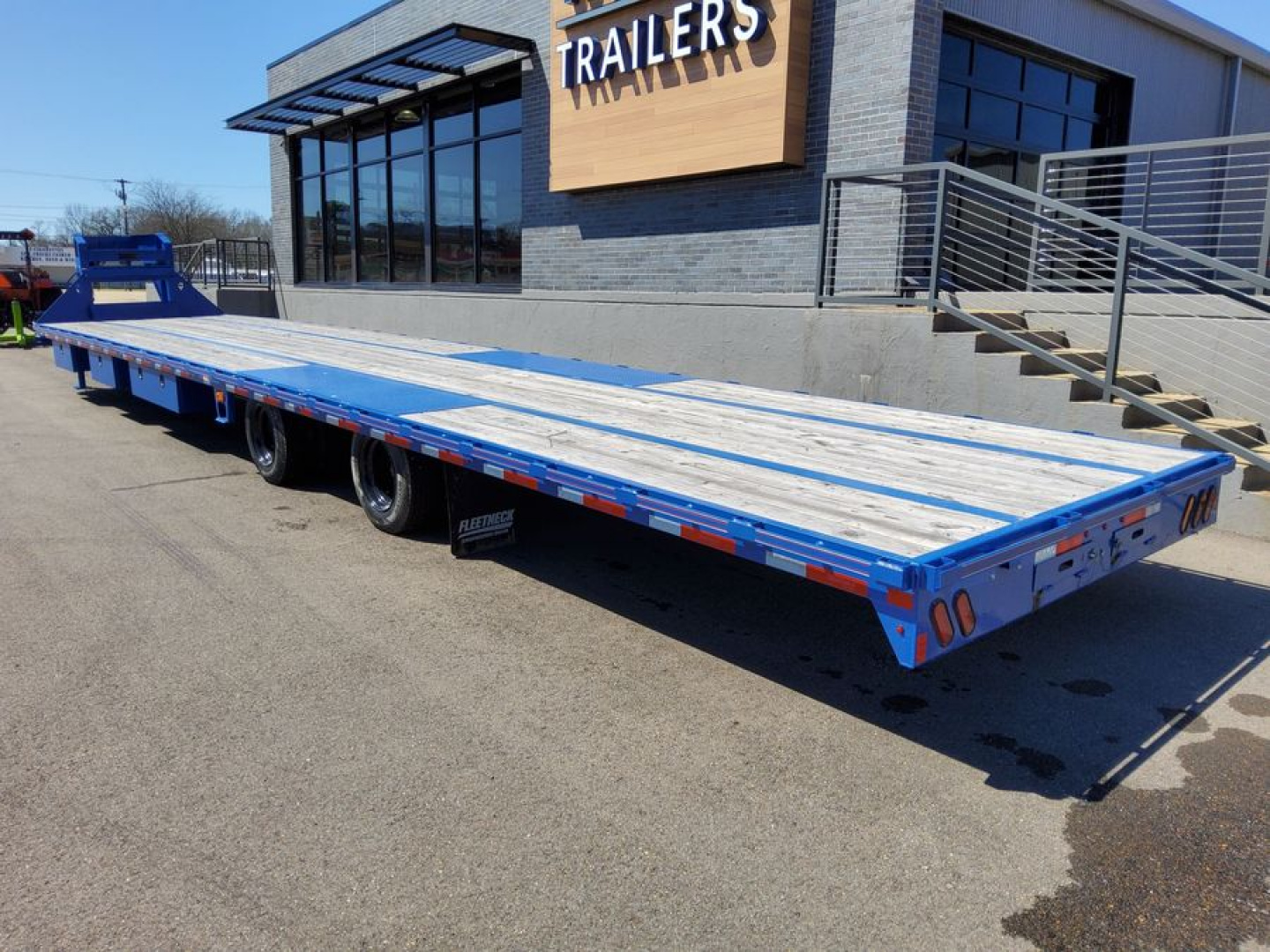 Used 2024 Diamond C Trailers FMAX212 Flatbed Trailer