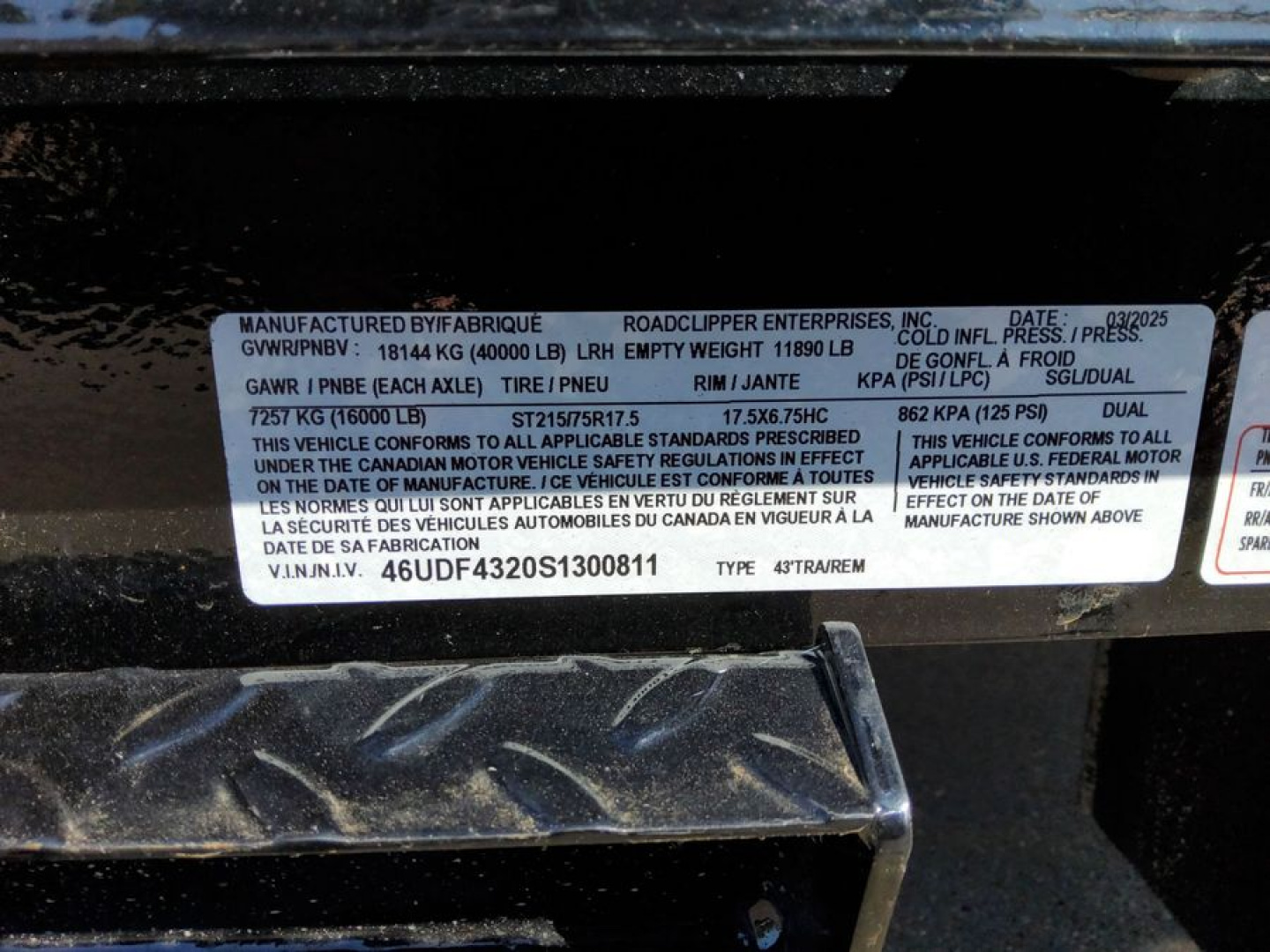 New 2025 Diamond C Trailers SDX216HDT 2.0 Flatbed Trailer