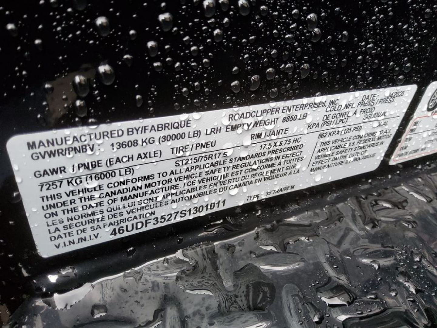 New 2025 Diamond C Trailers FMAX216MR/XDR 2.0 Flatbed Trailer