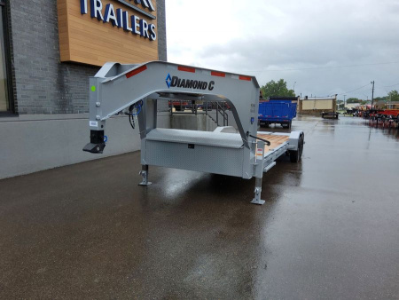New 2025 Diamond C Trailers LPX207-GN - PACESET Equipment Trailer
