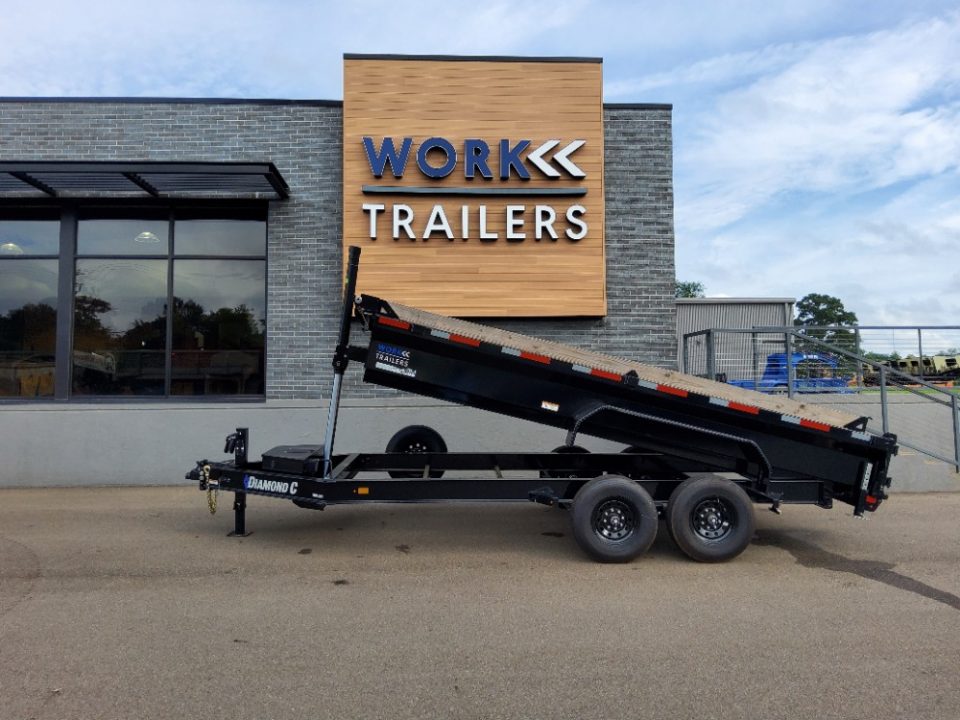 New 2025 Diamond C Trailers HDU208 Dump Trailer