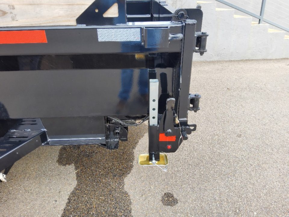 New 2025 Diamond C Trailers HDU208 Dump Trailer