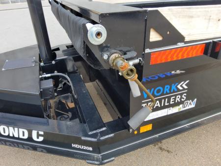 New 2025 Diamond C Trailers HDU208 Dump Trailer