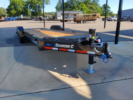 New 2025 Diamond C Trailers LPX207 Equipment Trailer