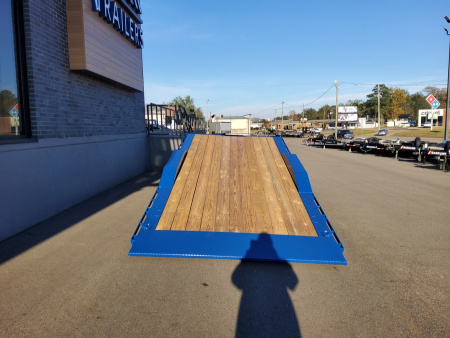 New 2026 Diamond C Trailers HXD207 Tilt Trailer