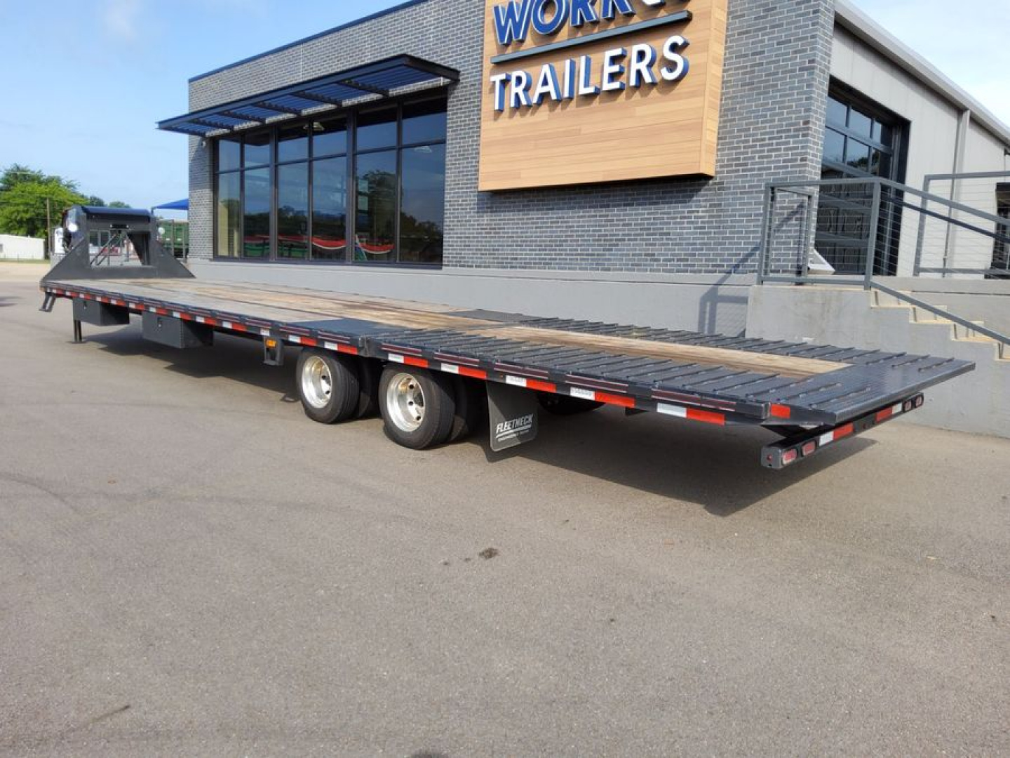 Used 2025 Diamond C Trailers FMAX212 Equipment Trailer