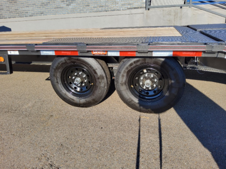 New 2026 Diamond C Trailers FMAX207 Flatbed Trailer