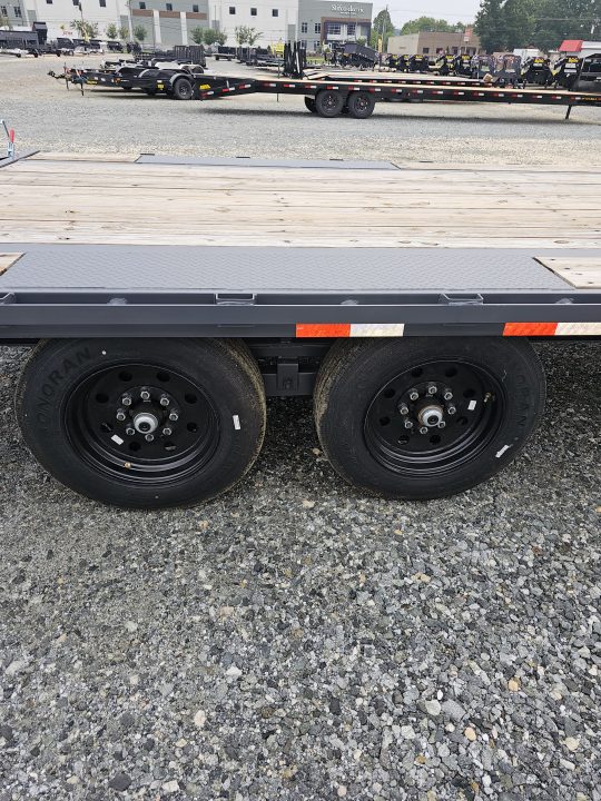 New 2026 Down 2 Earth Trailers 30' 17.5K Gooseneck Flatbed Trailer w/ 5' Dove and Real Steel Ramps
