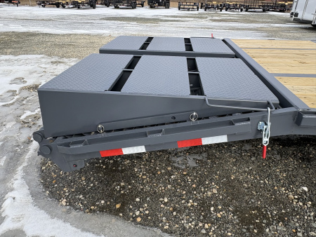 New 2026 Down 2 Earth Trailers 40' 23.5K Gooseneck Flatbed Dual Tandem w/ 5' Dove and Real Steel Ramps