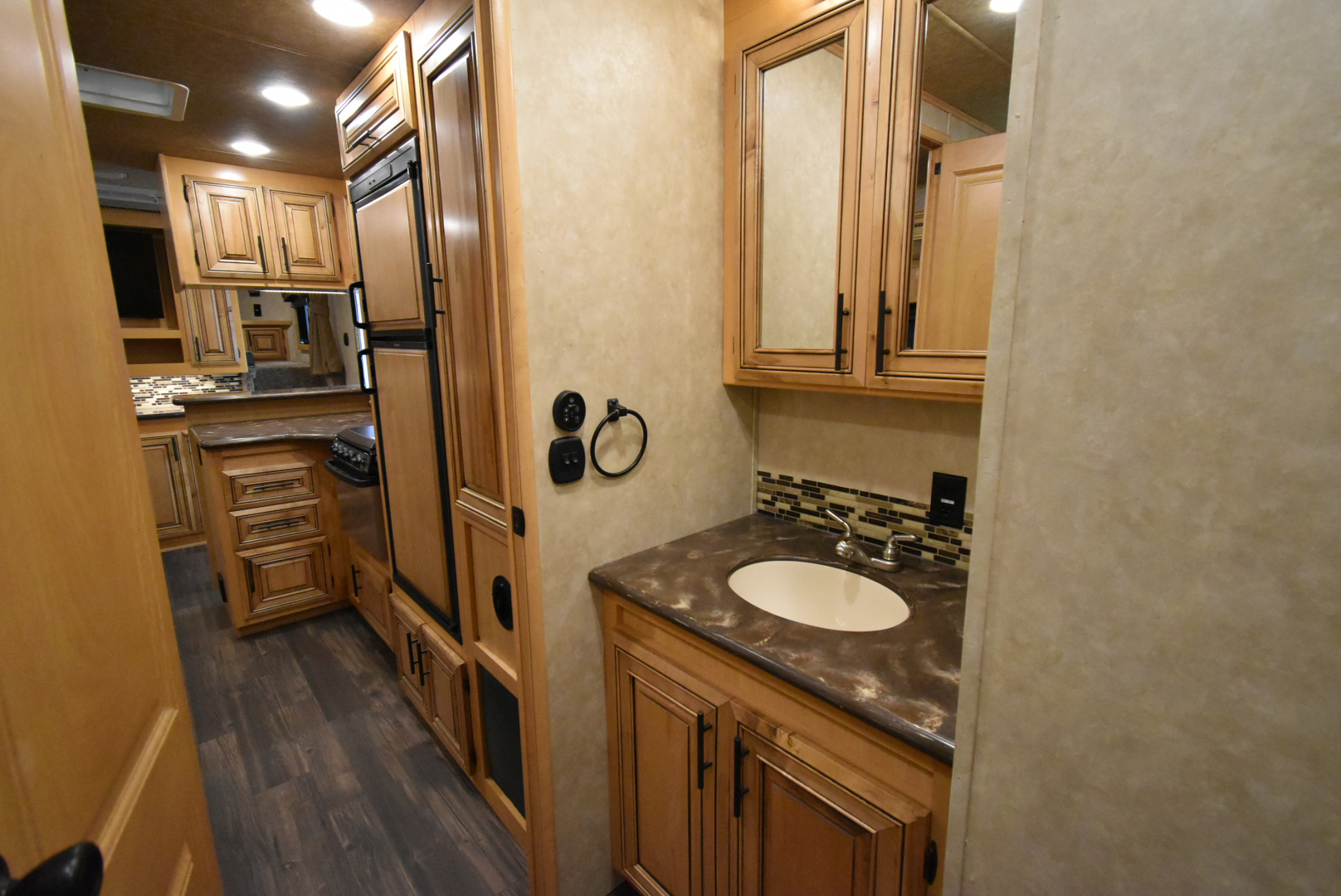 Used 2016 Bison Trailers Premiere Horse Trailer