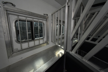 Used 2016 Bison Trailers Premiere Horse Trailer