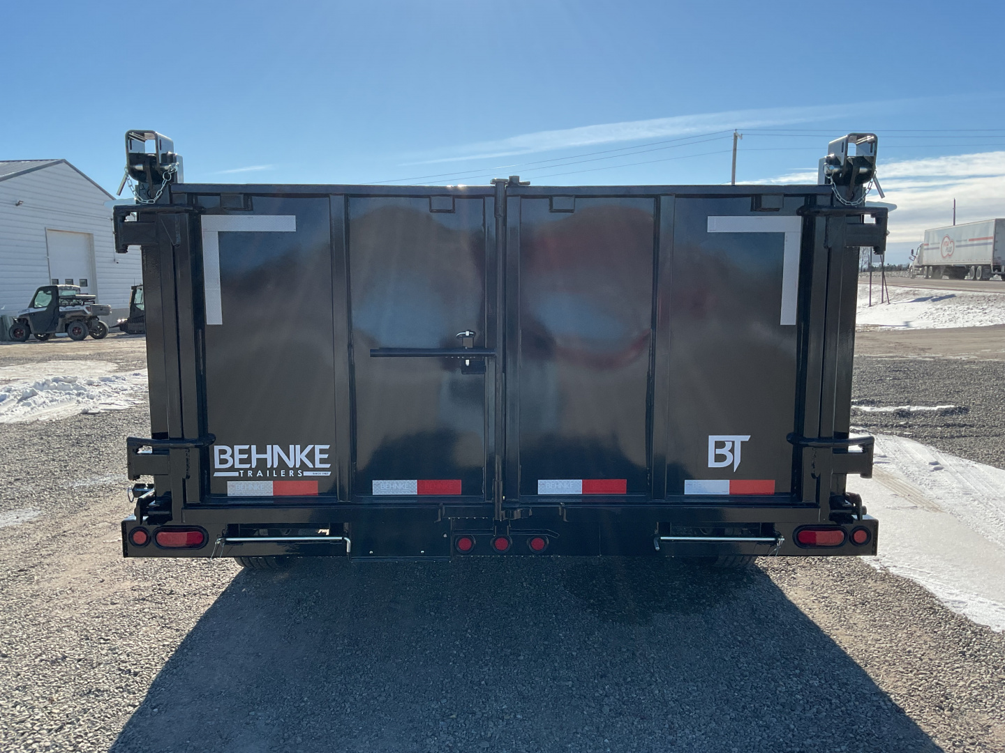 New 2026 Behnke LPD83x18E103GN Dump Trailer AVAILABLE TO ORDER