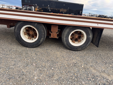 Used 1981 Miller Mfg 20' Equipment Trailer