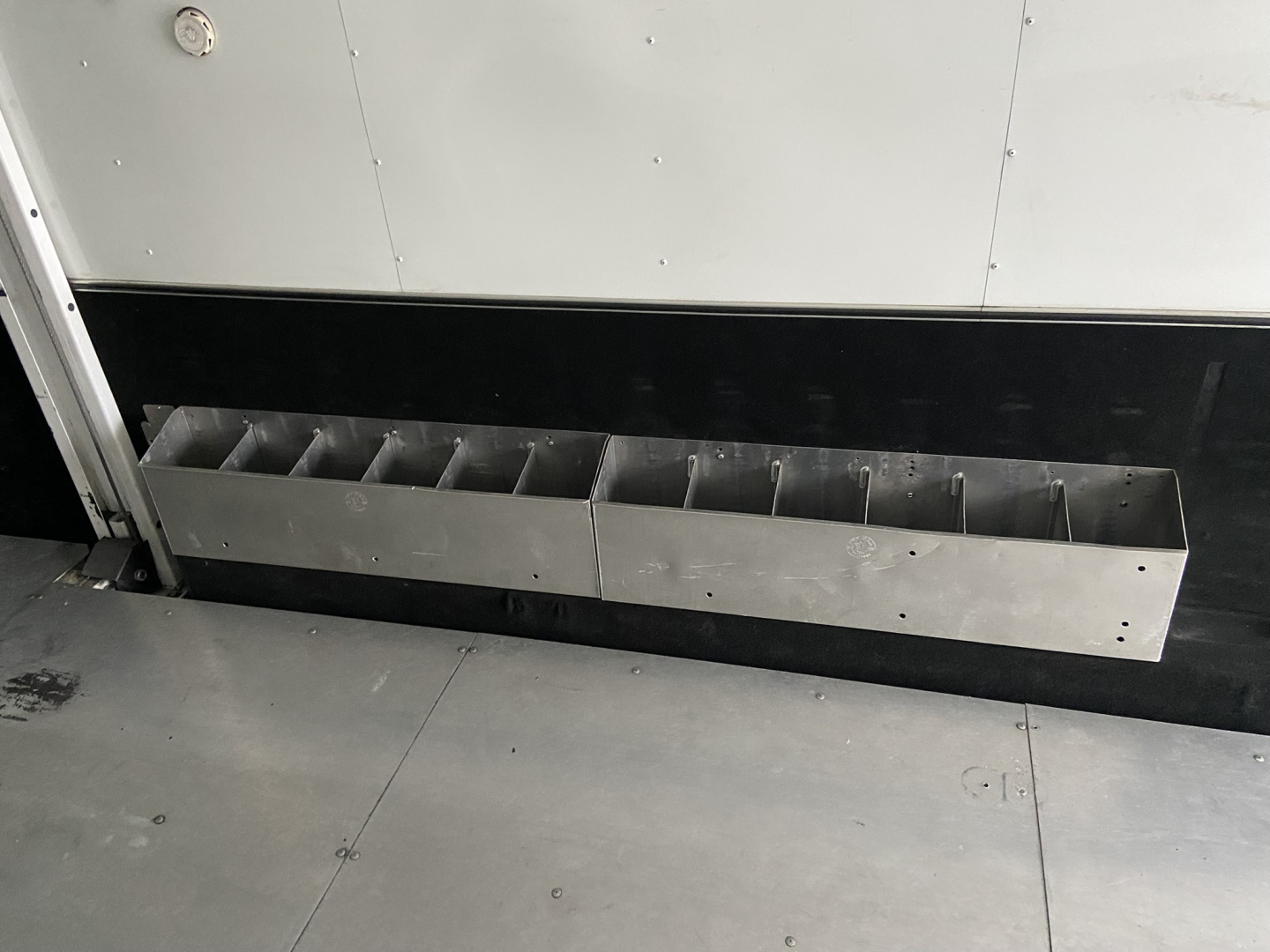 Used 36' United Extreme W/ Dragster Lift 2011