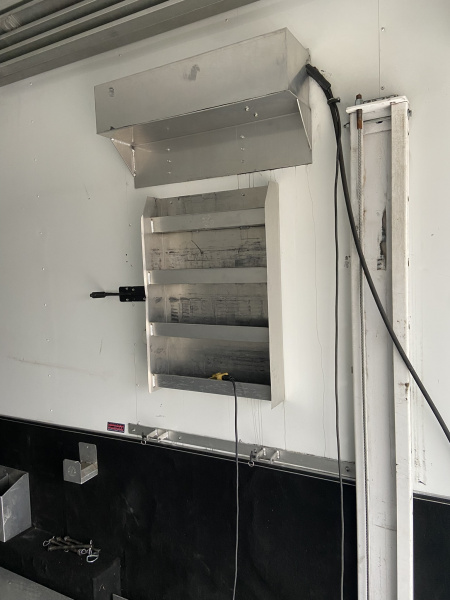 Used 36' United Extreme W/ Dragster Lift 2011