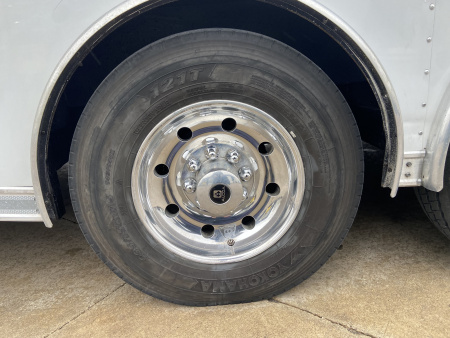 Used 36' United Extreme W/ Dragster Lift 2011