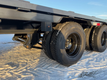 New 2026 Hillcrest 35' Deckover Gooseneck - 22K