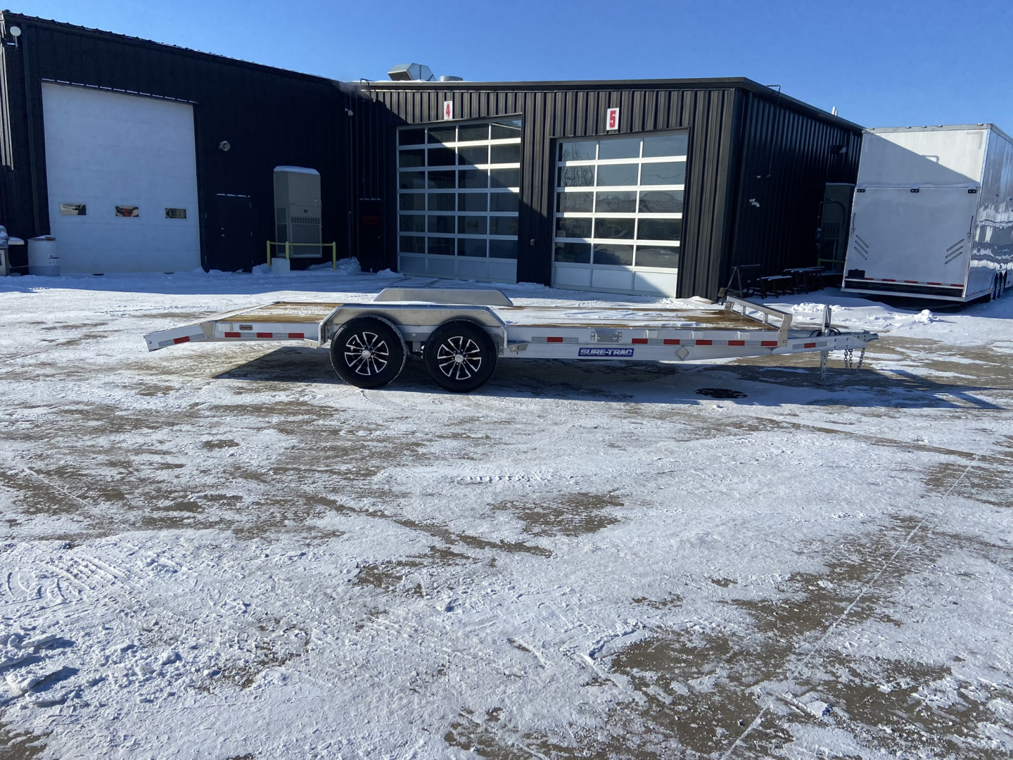 New Sure-Trac 7X20 (18+2) Alum Wood Deck Car Hauler