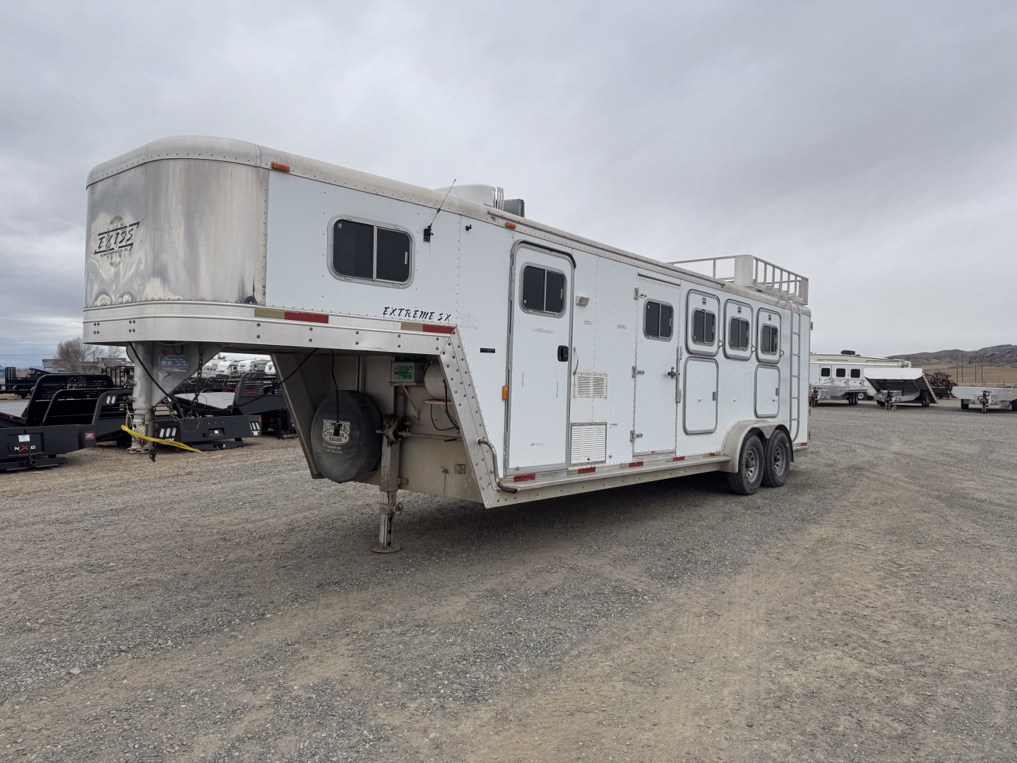 Used 2000 Exiss Trailers 4H LQ Horse Trailer