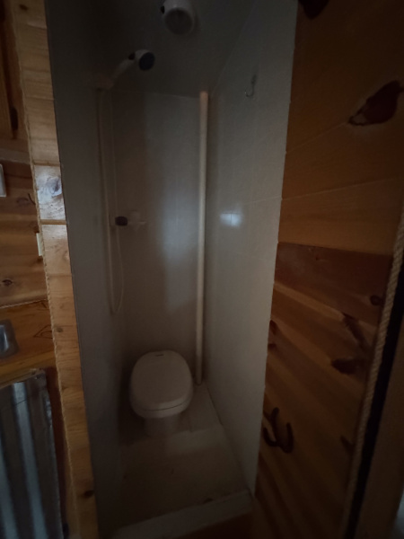 Used 2000 Exiss Trailers 4H LQ Horse Trailer