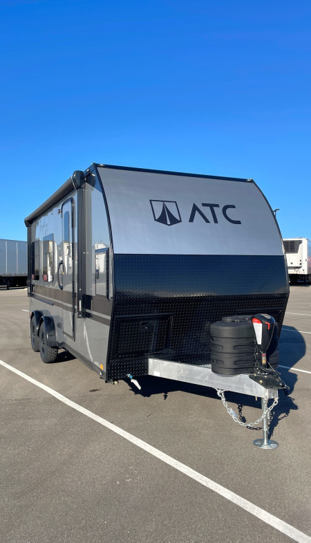 New ATC PLA 450 (2016 FRONT KITCHEN) Aluminum Toy Hauler