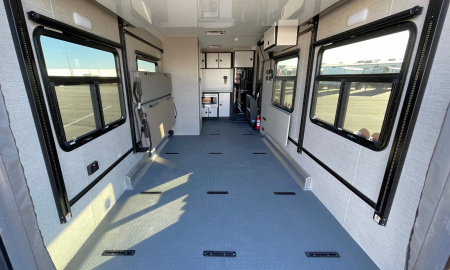 New ATC PLA 450 (2016 FRONT KITCHEN) Aluminum Toy Hauler