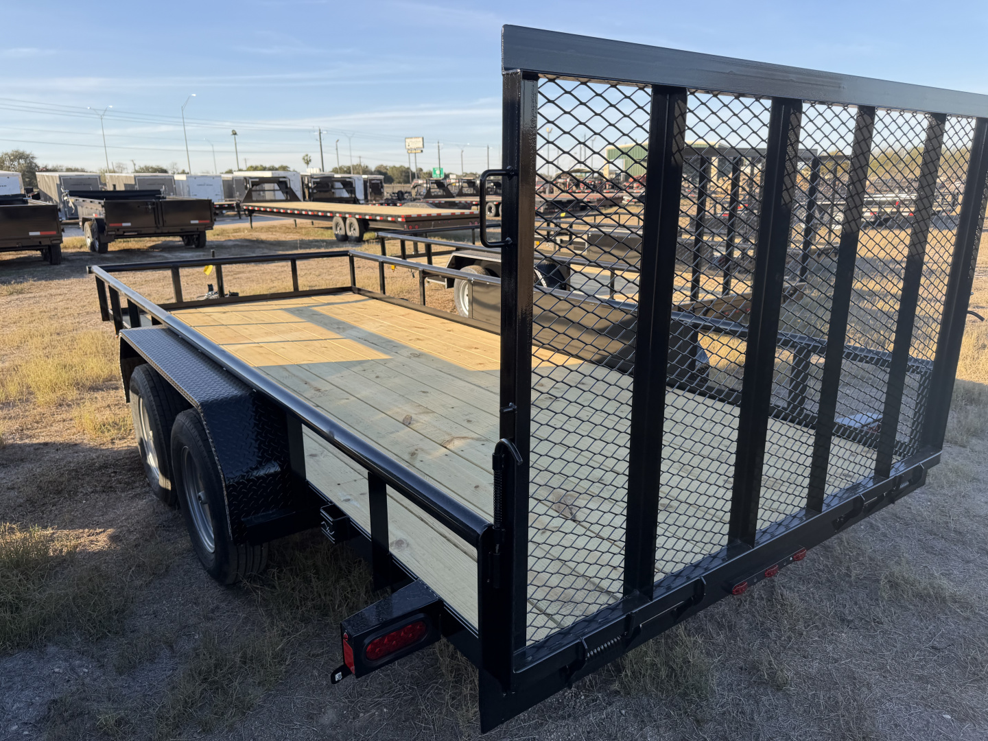 New 2026 Kearney 77x16ft Utility Trailer