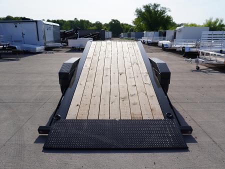 New 2026 Diamond C Trailers 210 24ft Tilt