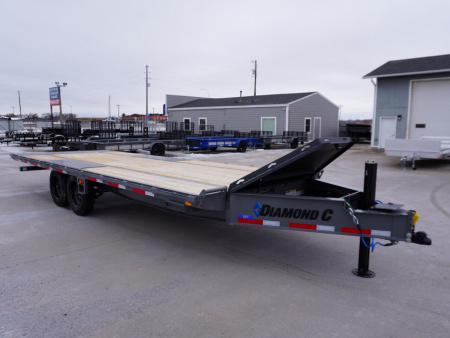 New 2026 Diamond C Trailers DET207 22ft Deckover Tilt