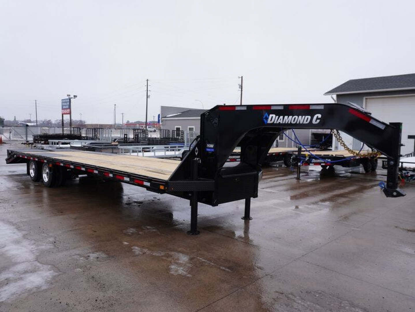 New 2026 Diamond C Trailers FMAX212 32ft Gooseneck Deckover