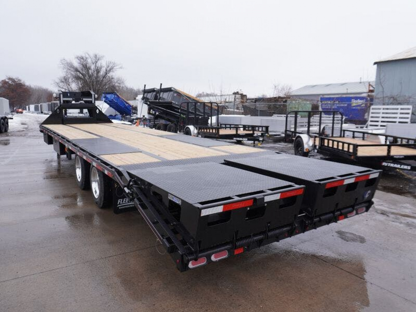 New 2026 Diamond C Trailers FMAX212 32ft Gooseneck Deckover