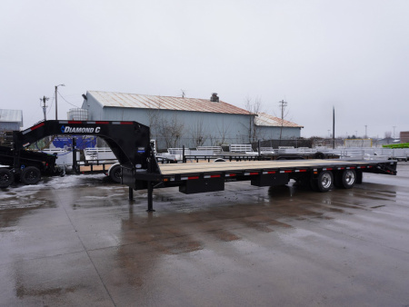 New 2026 Diamond C Trailers FMAX212 32ft Gooseneck Deckover