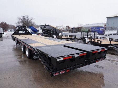 New 2026 Diamond C Trailers FMAX212 32ft Gooseneck Deckover
