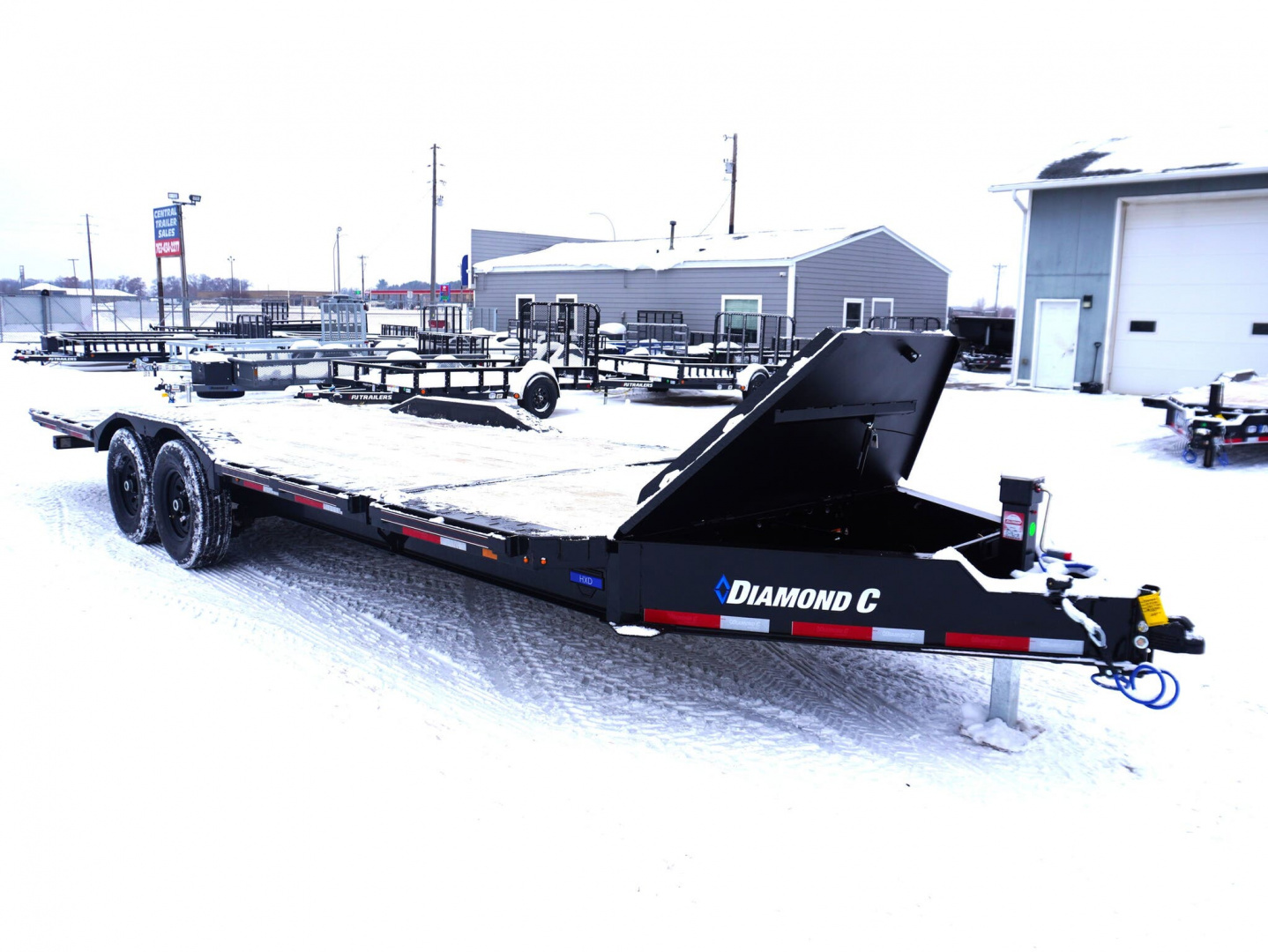 New 2026 Diamond C Trailers 22ft Tilt